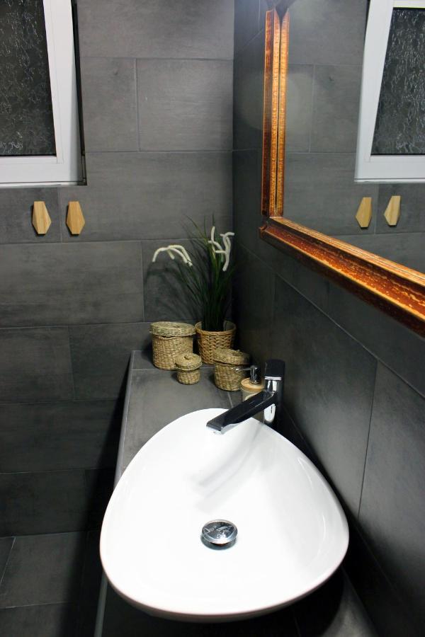 Homel Rocks -Elegant Apt 2Bd -Amazing Garden View Kalambaka Extérieur photo