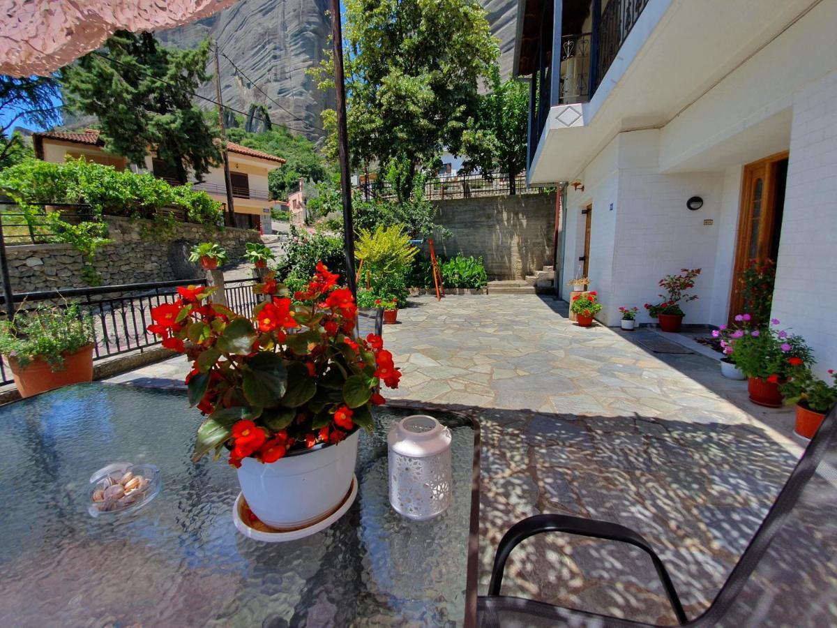 Homel Rocks -Elegant Apt 2Bd -Amazing Garden View Kalambaka Extérieur photo